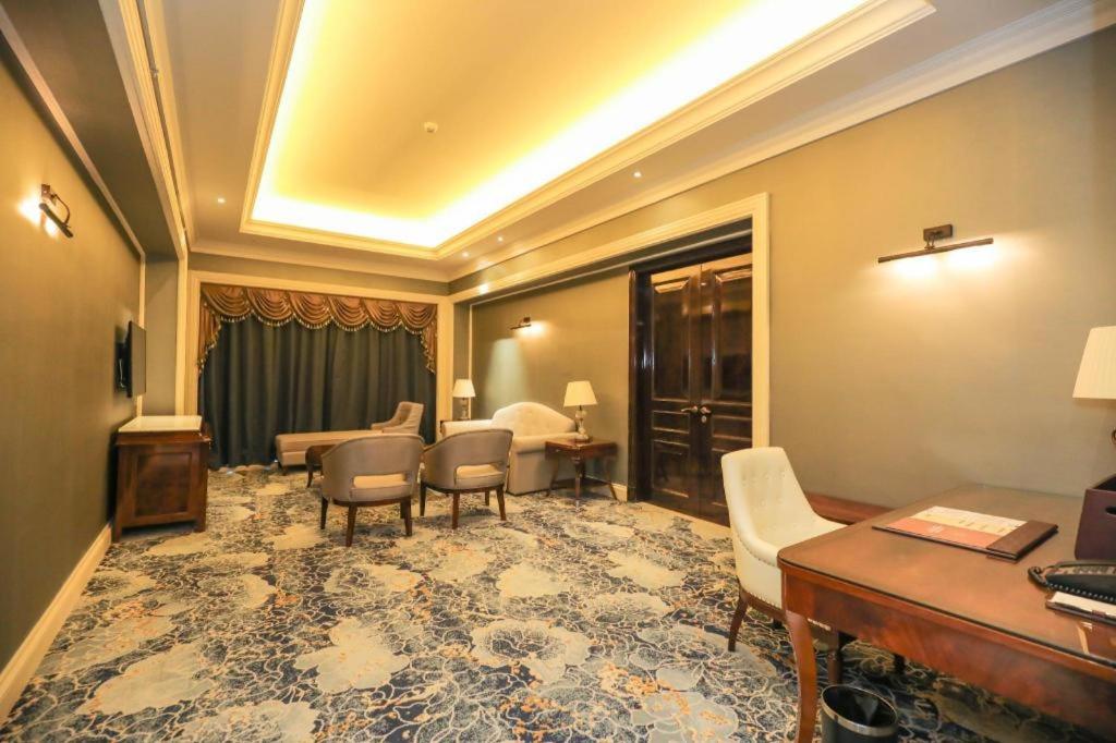 Haoyikang Hotel Хойчжоу Экстерьер фото